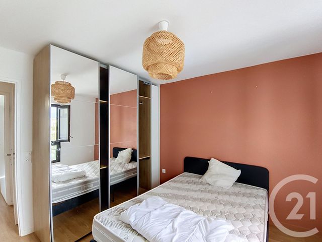 Appartement F4 à louer - 4 pièces - 69.47 m2 - ST DENIS - 93 - ILE-DE-FRANCE - Century 21 Riva Immobilier