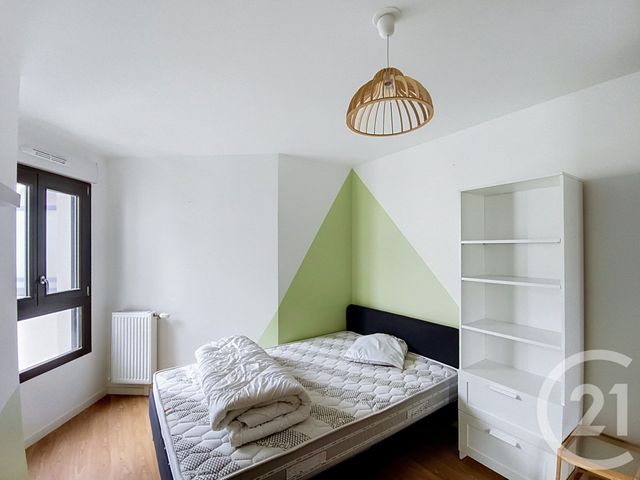 Appartement F4 à louer - 4 pièces - 69.47 m2 - ST DENIS - 93 - ILE-DE-FRANCE - Century 21 Riva Immobilier