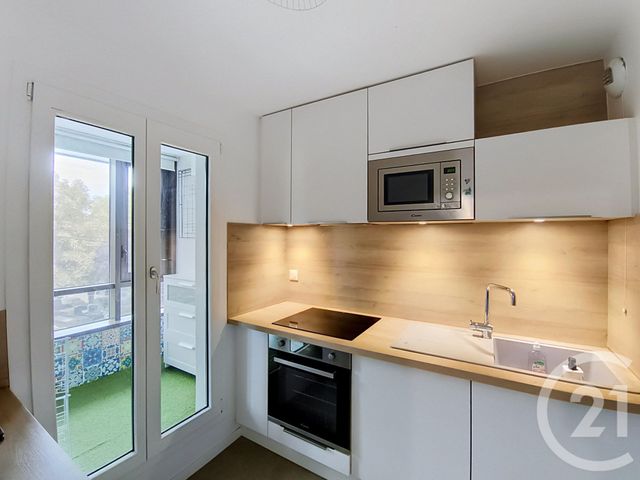 Appartement F4 à louer - 4 pièces - 69.47 m2 - ST DENIS - 93 - ILE-DE-FRANCE - Century 21 Riva Immobilier