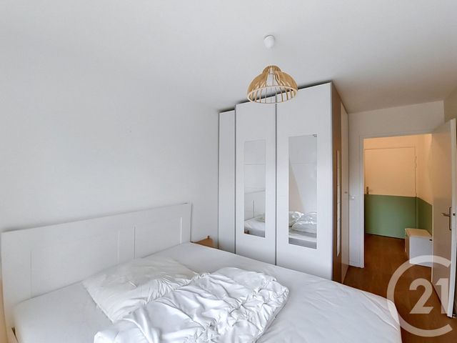 Appartement F4 à louer - 4 pièces - 69.47 m2 - ST DENIS - 93 - ILE-DE-FRANCE - Century 21 Riva Immobilier