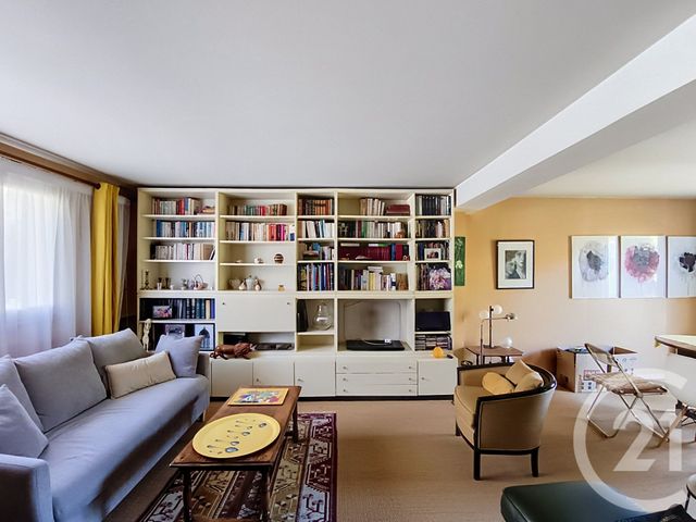 Maison 5 pièces 90 m² · à Saint-Denis · 90,4 m² · 285 000 €