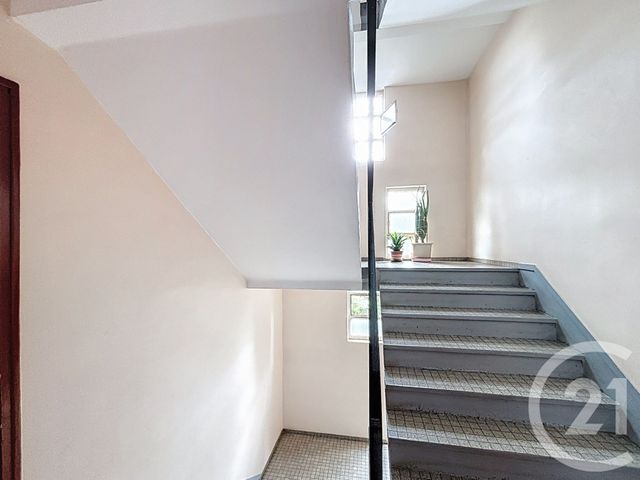 Appartement F4 à vendre - 4 pièces - 66.16 m2 - PIERREFITTE SUR SEINE - 93 - ILE-DE-FRANCE - Century 21 Riva Immobilier