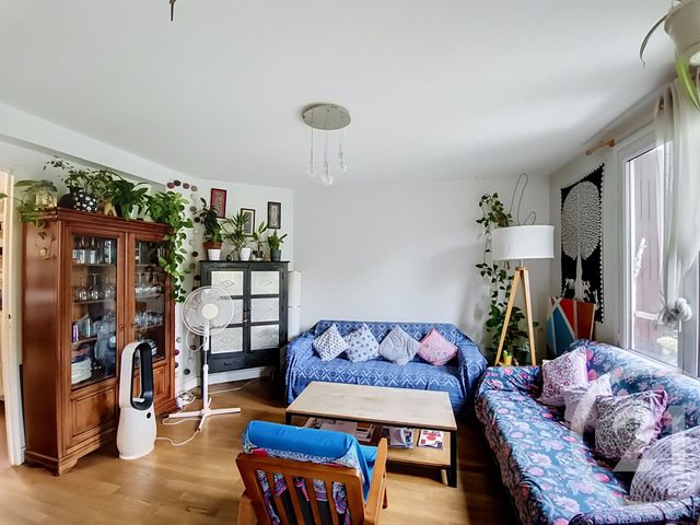 Appartement à vendre - 4 pièces - 92.03 m2 - ST DENIS - 93 - ILE-DE-FRANCE - Century 21 Riva Immobilier