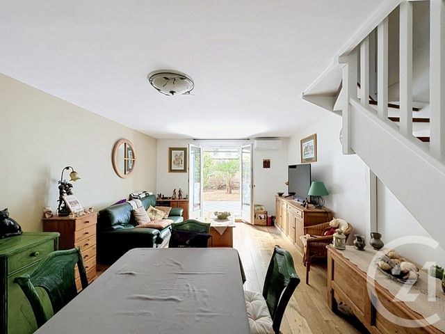 maison à vendre - 5 pièces - 87.6 m2 - ST DENIS - 93 - ILE-DE-FRANCE - Century 21 Riva Immobilier