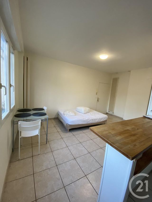 Appartement F2 à louer - 2 pièces - 32 m2 - Sarcelles - 95 - ILE-DE-FRANCE