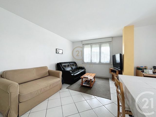 Appartement F2 à vendre - 2 pièces - 50,60 m2 - Noisiel - 77 - ILE-DE-FRANCE