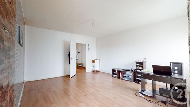 appartement à vendre - 3 pièces - 76 m2 - La Courneuve - 93 - ILE-DE-FRANCE