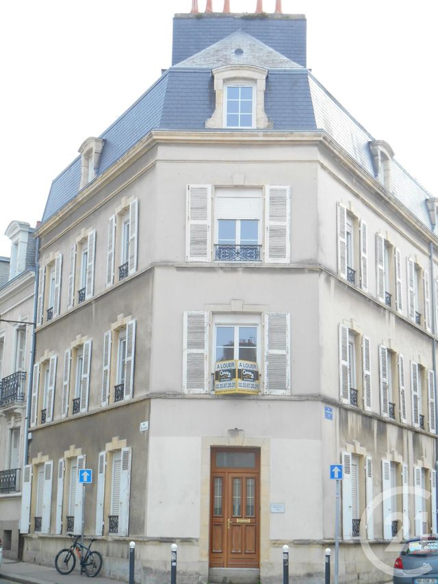 Appartement F3 à louer - 3 pièces - 67 m2 - Cherbourg En Cotentin - 50 - BASSE-NORMANDIE