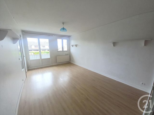 Appartement F1 à louer ANDRESY